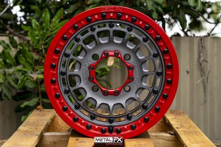 HITMAN CUSTOM 2-PIECE BEADLOCK RACE WHEEL